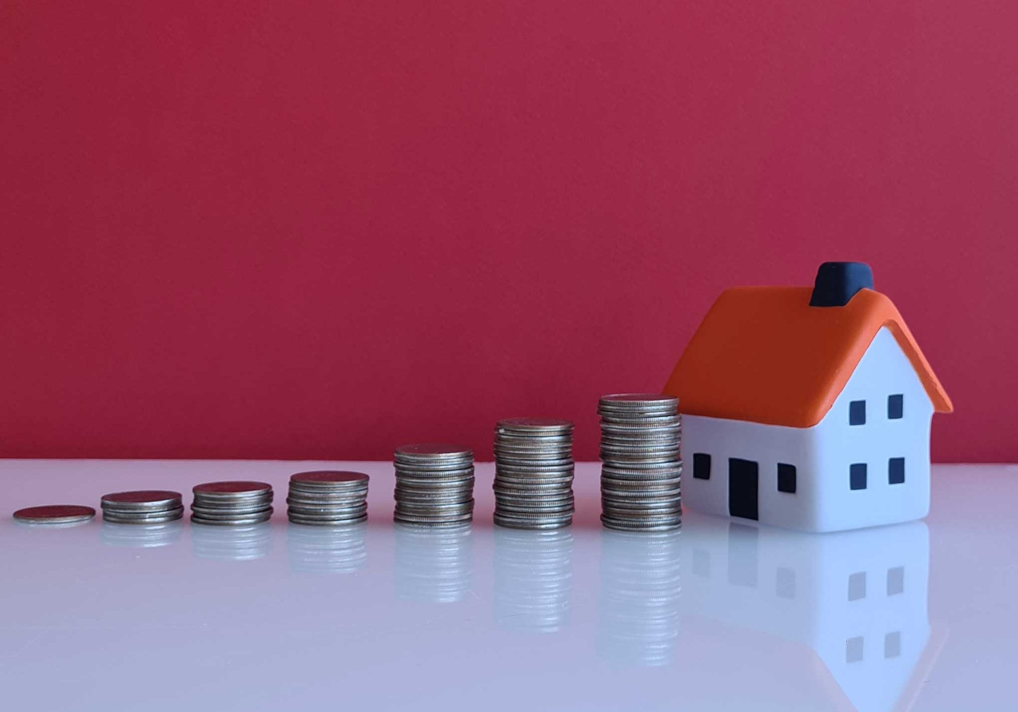dreamstime_l_247097171 House Coins